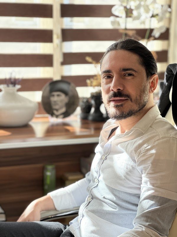 Dr. Ali Oktay - Estetik