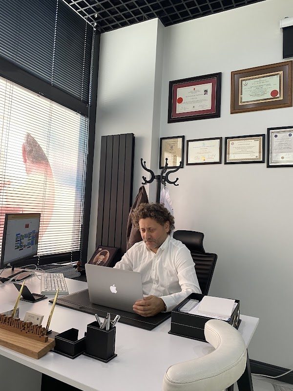 Dr. Erdinç Çekiç - Estetik