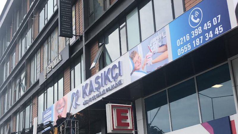 Dt. Kamil Kaşıkçı - Estetik