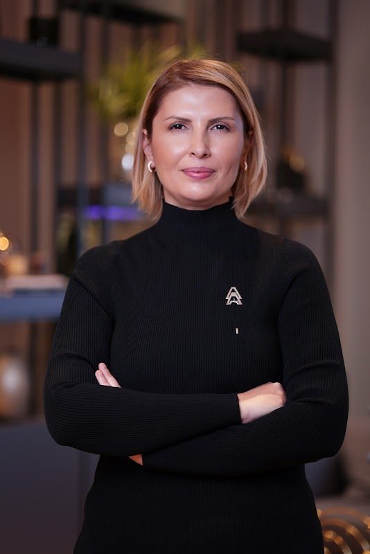 Dr. Evren Helvacı - Estetik