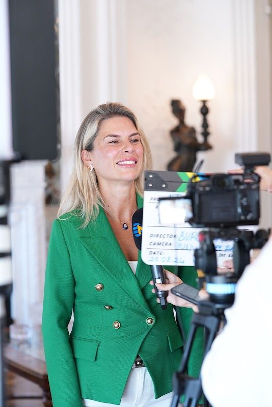 Dr. Burcu Arslan - Estetik