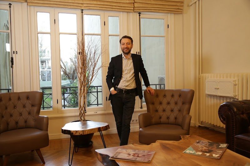 Dr. Erhan Gezer - Estetik