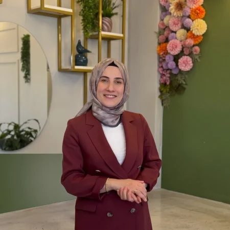 Dr. Sena Elden - Estetik