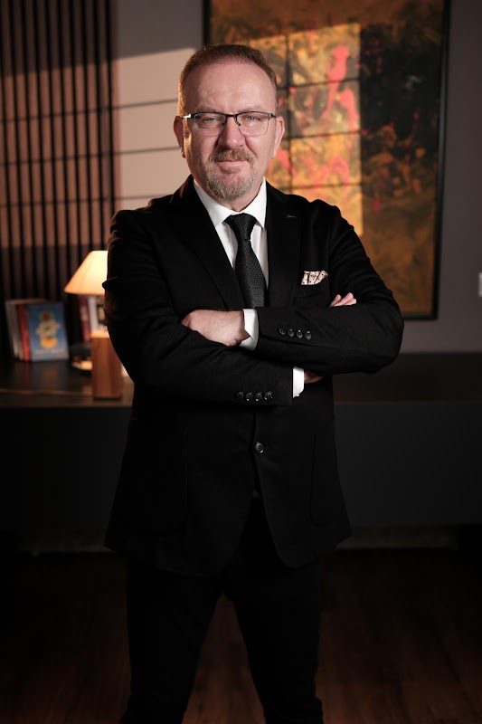 Dr. Hamza Gemici - Estetik