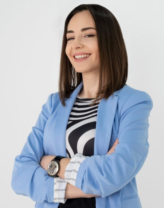 Dr. Sezin Kapulu - Estetik