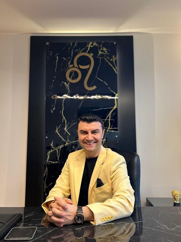 Dr. Özgür Ağlamış - Estetik