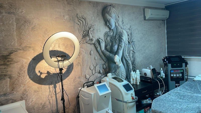 Dr. Ferman Koca - Estetik