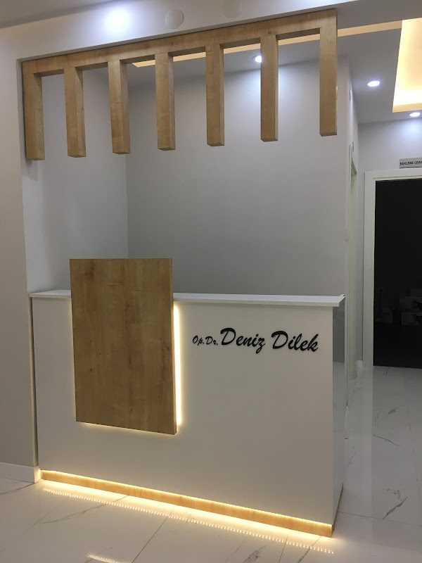 Dr. Deniz Dilek - Estetik