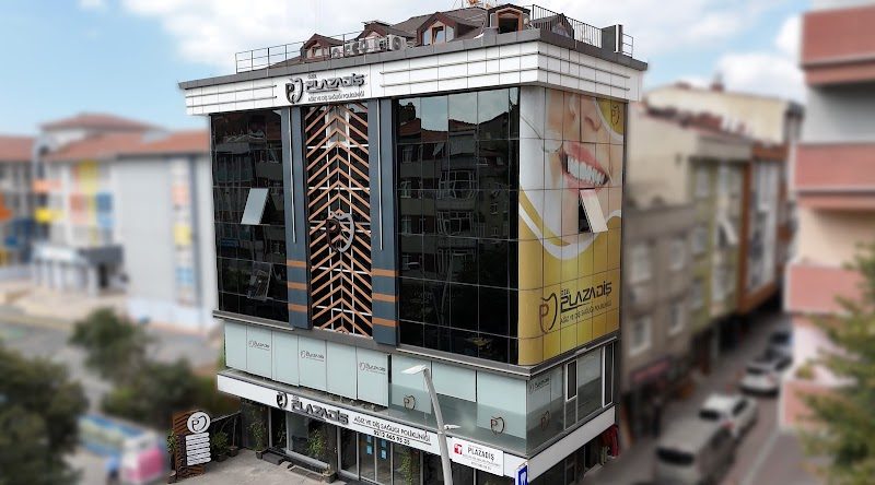Dt. Elkhan İbrahimov - Estetik