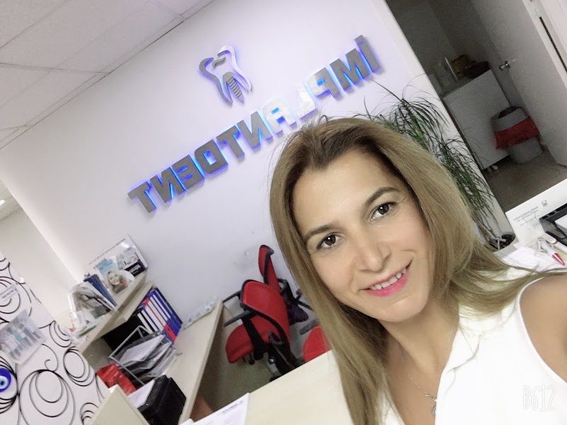 Dt. Elif Çınar - Estetik