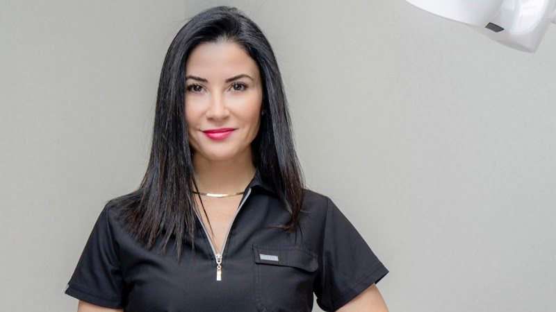 Dr. Özge Öztürk - Estetik