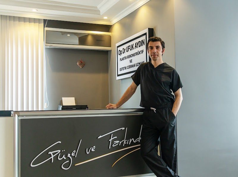 Dr. Ufuk Aydın - Estetik