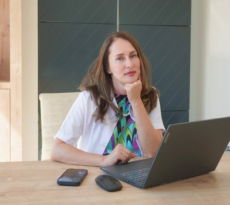 Dr. Yuliya Doster - Estetik