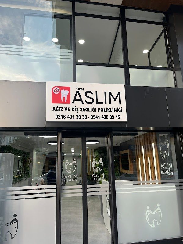 Dt. Uğur Kılıç - Estetik