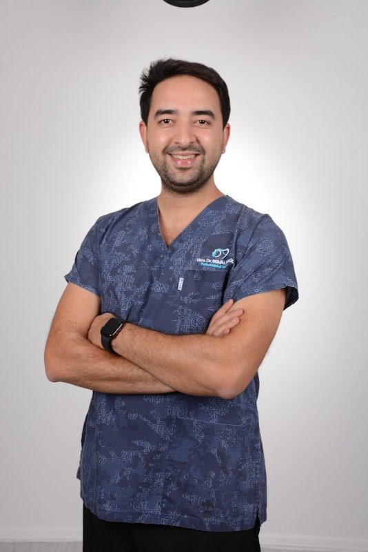Dt. Semih Akgül - Estetik